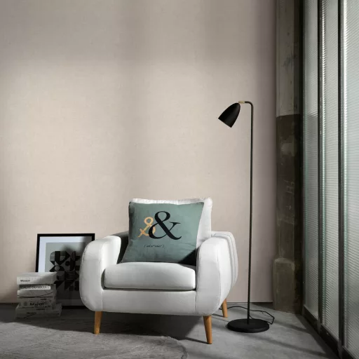 Beige színű textil hatású tapéta – elegáns struktúrált tapéta modern enteriőrbe