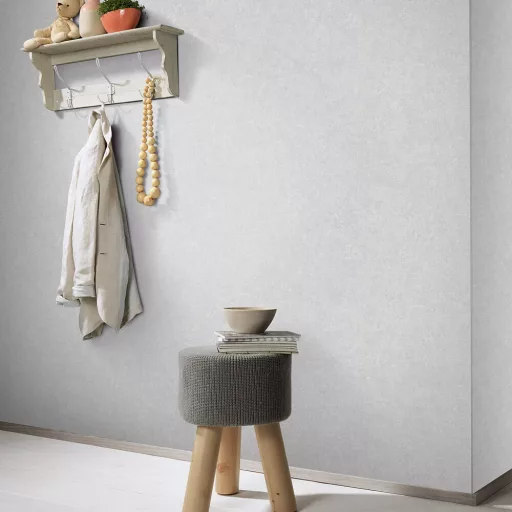 Pasztell  szürke  textil hatású tapéta – elegáns struktúrált tapéta modern enteriőrbe