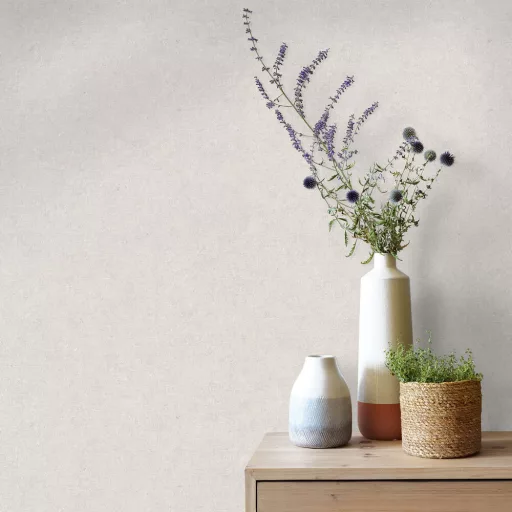 Krém színű textil hatású tapéta – elegáns struktúrált tapéta modern enteriőrbe