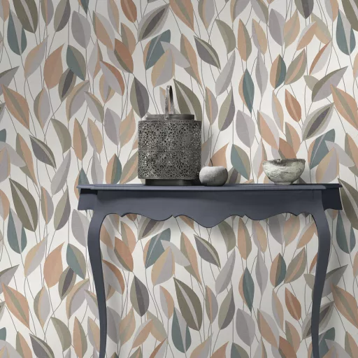 Modern levélmintás tapéta – elegáns design tapéta beige színben