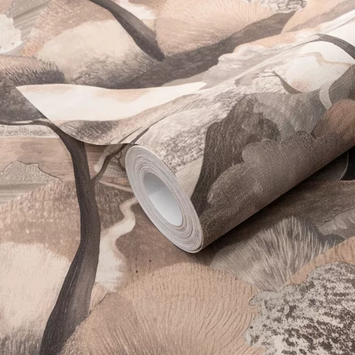 Tájképes mintás dekor tapéta – festmény hatású, modern design tapéta, meleg beige színben