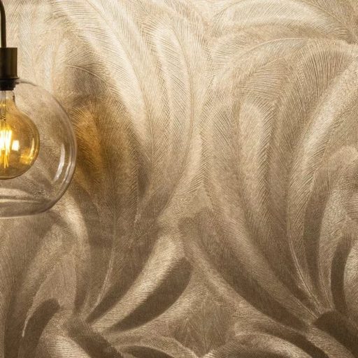 Finoman rajzolt toll mintás tapéta elegáns, strukturált felülettel arany  árnyalatban