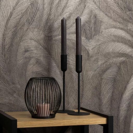 Finoman rajzolt toll mintás tapéta elegáns, strukturált felülettel meleg barna  árnyalatban