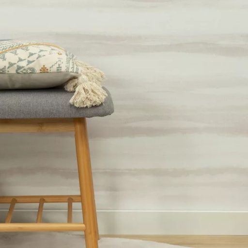 Textúrált akvarell hatású tapéta – vízszintes hullám mintával pastell rózsaszín kombinálásával