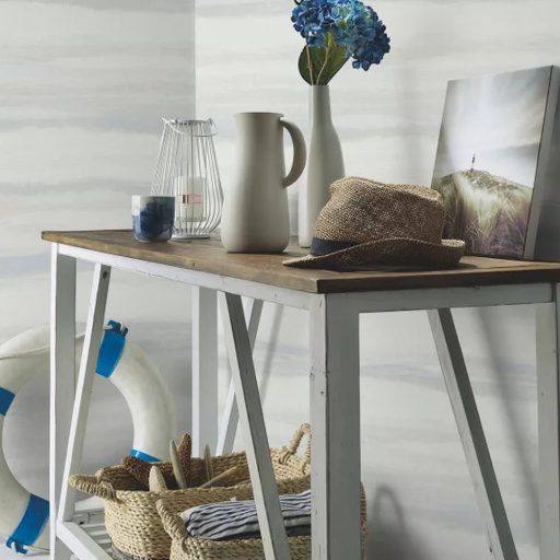 Textúrált akvarell hatású tapéta – vízszintes hullám mintával paqsztell kék árnyalataival 