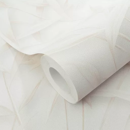 Természet ihlette bambuszleveles tapéta lágy krém árnyalatokkal – elegáns megjelenés nappaliba és hálószobába