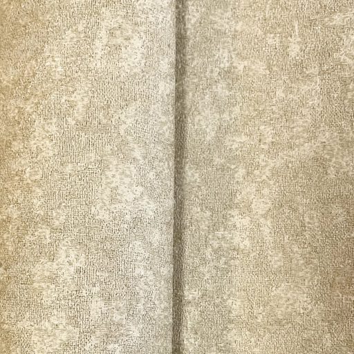 Modern betonhatású tapéta – struktúrált, letisztult beige színben