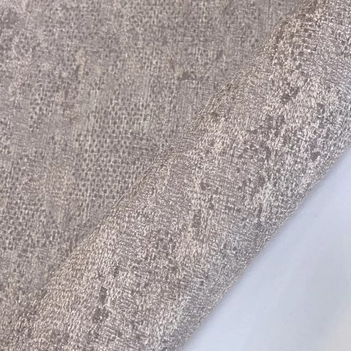 Modern betonhatású tapéta – struktúrált, letisztult barna színben