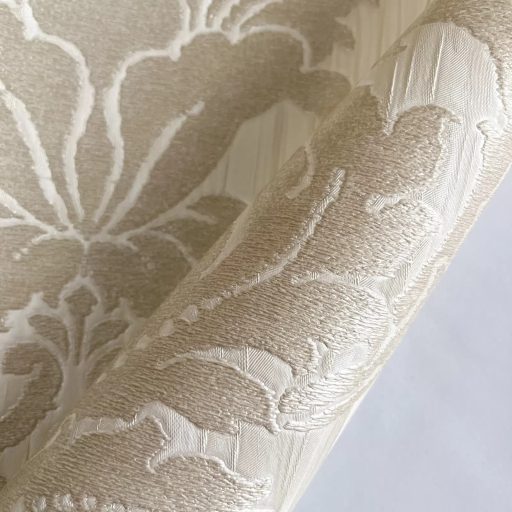 Elegáns barokk mintás tapéta klasszikus mintával, beige árnyalatban