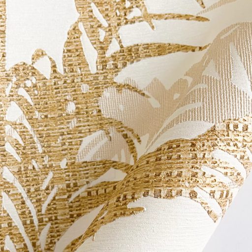 Exkluzív mintás tapéta – strukturált, természet ihlette mintával a fehér-arany  árnyalataiban