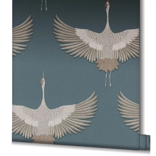 Prémium daru mintás tapéta elegáns kék háttérrel és részletgazdag madármintával. Modern, japandi és skandináv enteriőrök tökéletes faldekorációja.
