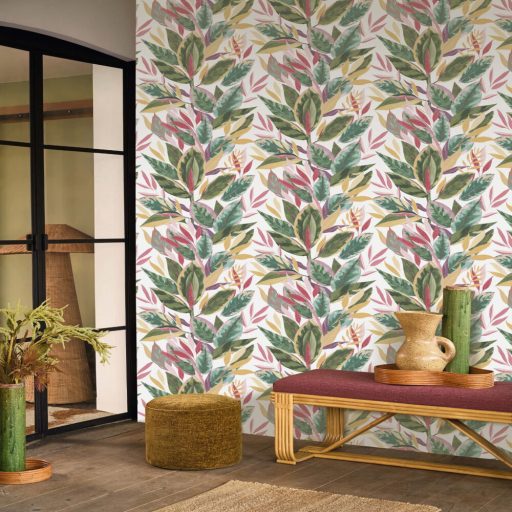 Botanikus levélmintás tapéta – elegáns természet ihlette design tapéta nappaliba és hálószobába pink-zöld árnyalatban