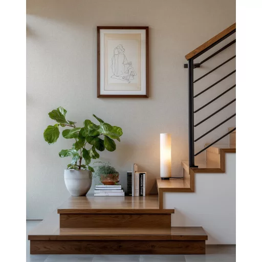 Elegáns, világos árnyalatú tapéta finom, szövethatású geometrikus struktúrával  10x0,53m