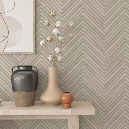 Halszálka fa hatású designer tapéta – modern parketta mintás dekor falburkolat beige árnyalat