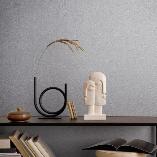 Modern betonszürke színű   tapéta finom geometrikus és strukturált mintával