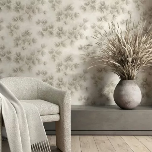 Elegáns, finoman strukturált felületű tapéta taupe/szürkésbarna leveles mintával