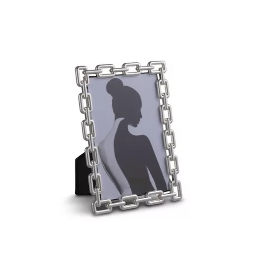 Ezüst színű képkeret láncszem díszítéssel