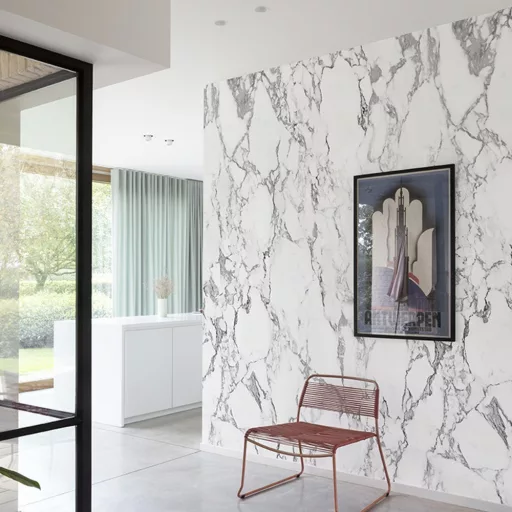 Fehér márvány mintás fali panel – modern luxus design falburkolat