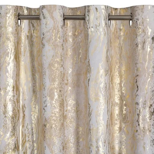 Arany árnyalatú készfüggöny ,aranyló- festett hatású mintázattal – fém ringlivel rúdkarnishoz 135X250cm