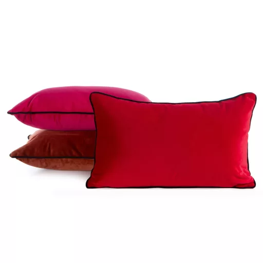 Pink színű  bársony boríték alakú díszpárna – Elegáns dekoráció nappaliba és hálószobába  -egyedi szabású párnabelsővel-30 x 50 cm
