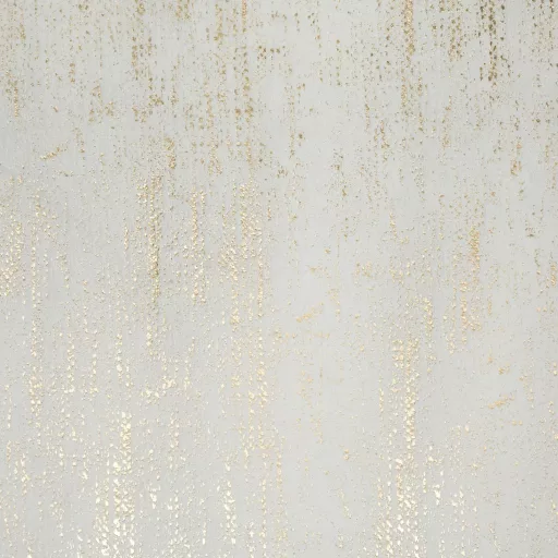 Krém árnyalatú bársony készfüggöny ,aranyló esőszerű  mintázattal ––arany fém ringlivel rúdkarnishoz 140X250cm 