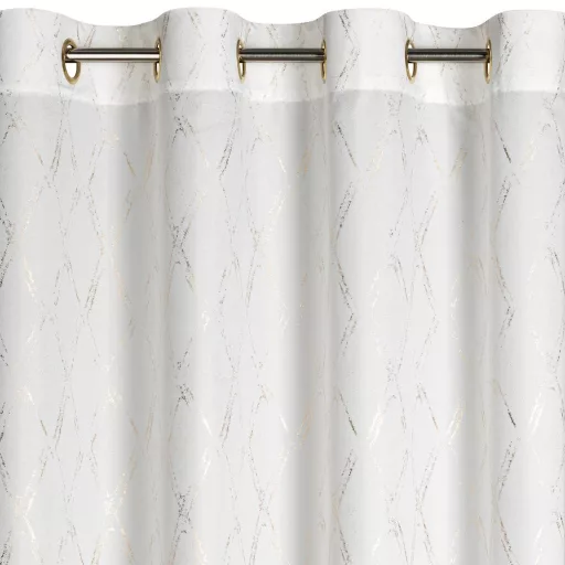 Különleges fehér-arany sötétítő függöny modern rombuszmintával – Elegáns mikroszálas  dekorfüggöny fényes  mintával – arany színű ringlikkel 140X250cm 