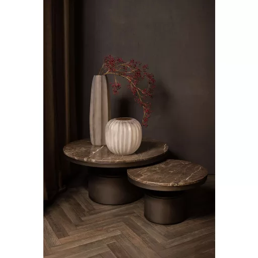 Kerek dohányzóasztal – Márvány lappal, sötétbarna fém talppal