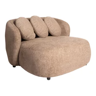   Világosbarna lounge fotel díszpárnákkal – modern design fotel