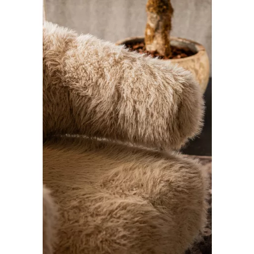 Krém shaggy design fotel arany fém lábakkal – extra puha modern fotel nappaliba