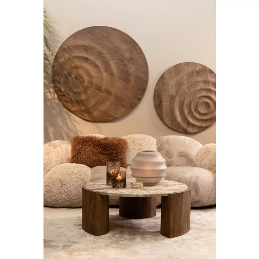 Kerek design asztal – Természetes fa lábakkal, kőhatású lappal