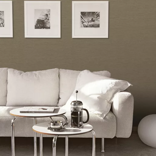 Textilhatású tapéta – szövött struktúrájú tapéta barna szinben