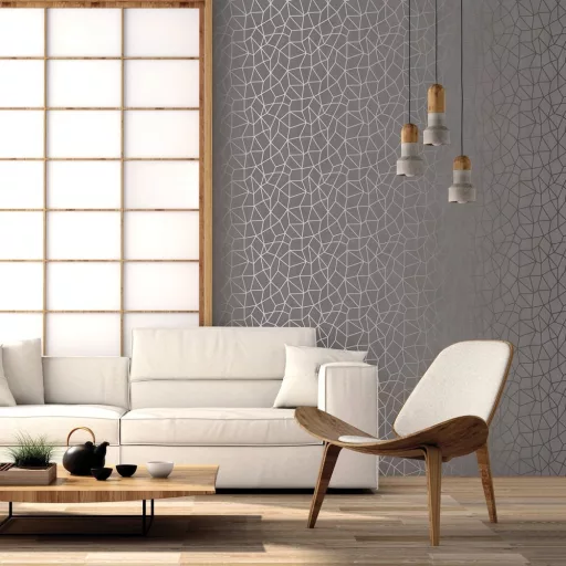 Modern, letisztult geometrikus mintás tapéta finom vonalháló mintával  szürkésbarna-ezüst fémes csillogásal