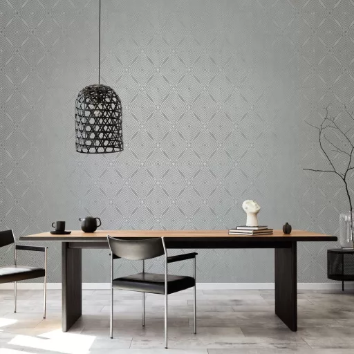 Modern geometrikus mintás prémium tapéta elegáns szürke alapon ezüst színü fémes felülettel