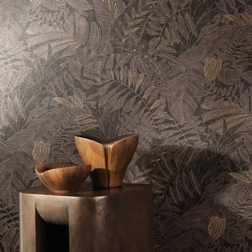 Exkluzív, trópusi mintás design tapéta finom  részletekkel, barna-bronz árnylatban 10mx 0,7m