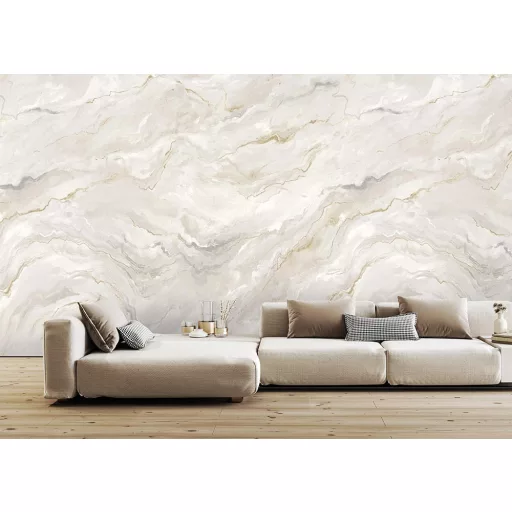 Világos bézs márványhatású tapéta – elegáns krém színű kőmintás faldekoráció modern enteriőrbe